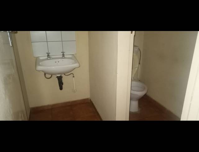 172M² BUSINESS TO LET IN BENONI CENTRAL